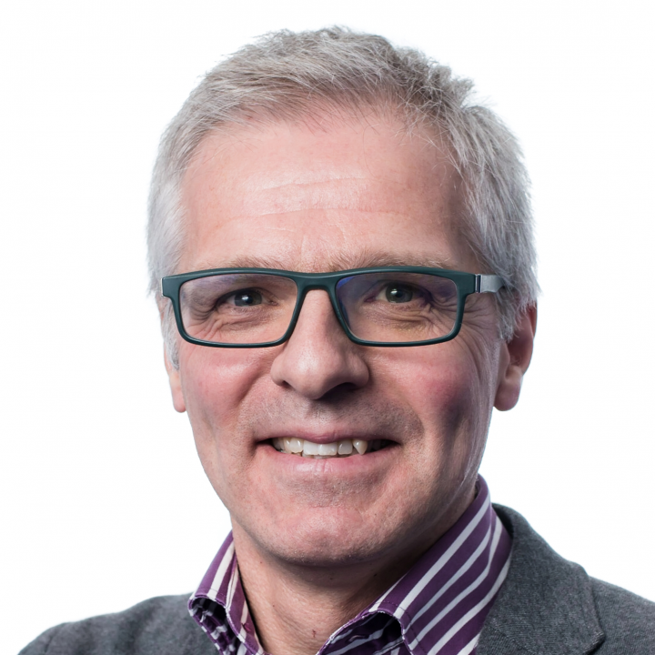 Dr. Michael Groves
