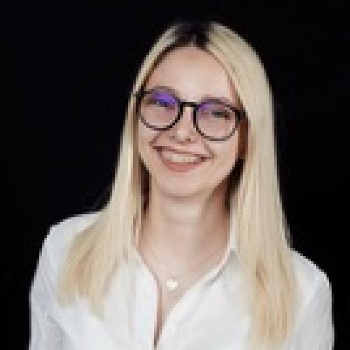 Andreea Nate